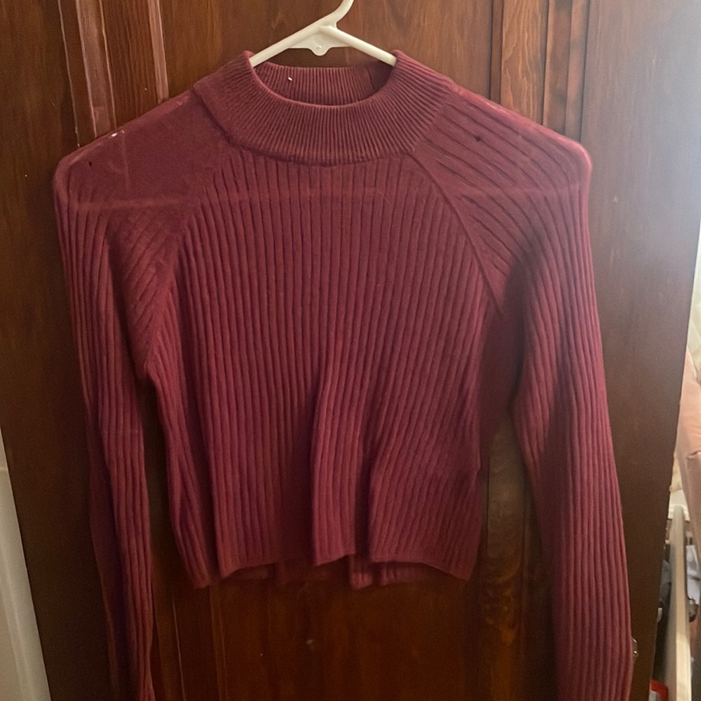 Medium crop top